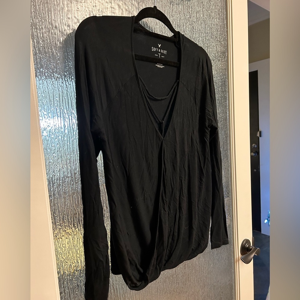 American Eagle Soft and Sexy Longsleeve